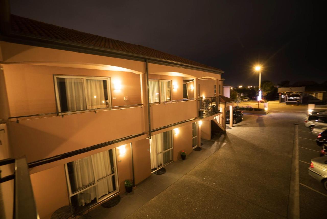 Kings Of Riccarton Motel With Airport Shuttle Service 크라이스트처치 외부 사진